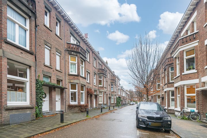 Foto 28 van Joseph Hollmanstraat 16-B