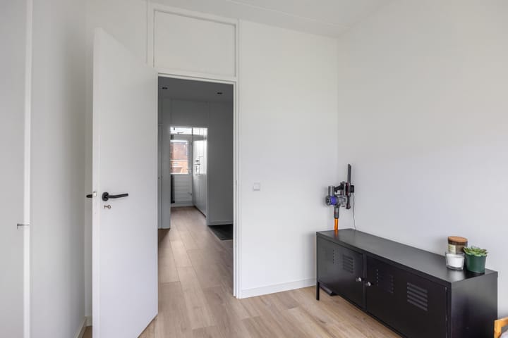 Foto 26 van Molenstraat 231