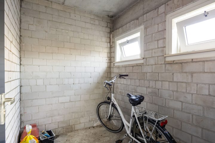 Foto 31 van Molenstraat 231