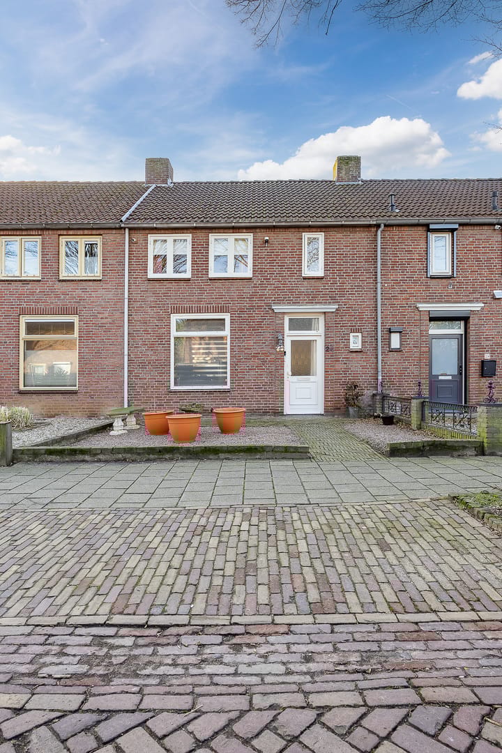 Foto 5 van Julianastraat 24