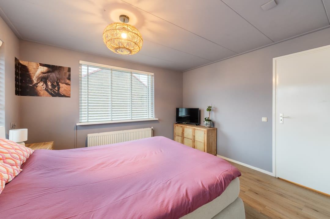 Foto 37 van Uitenhage de Miststraat 11