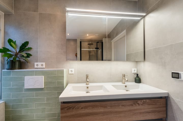 Foto 46 van Uitenhage de Miststraat 11