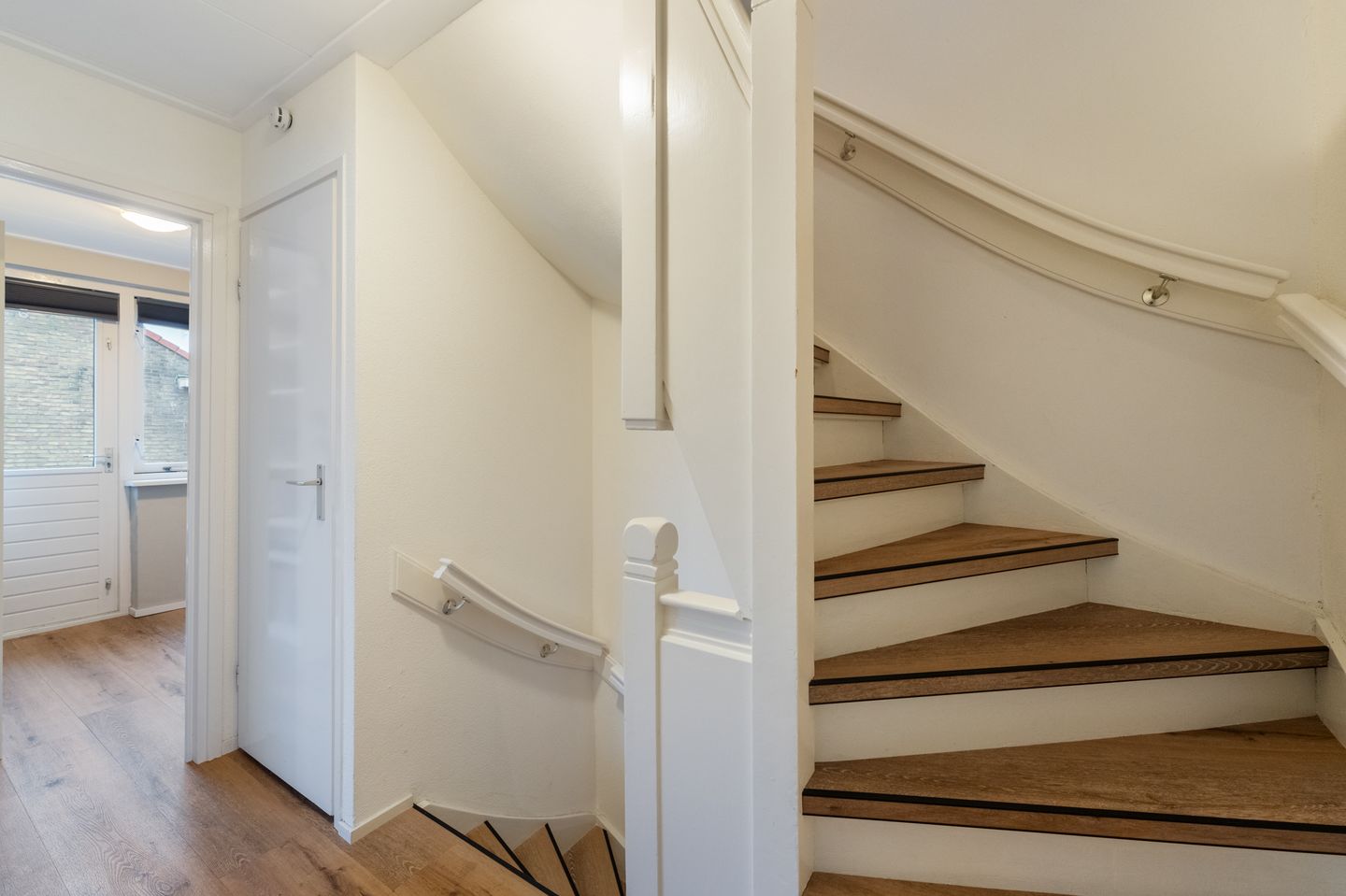 Foto 50 van Uitenhage de Miststraat 11