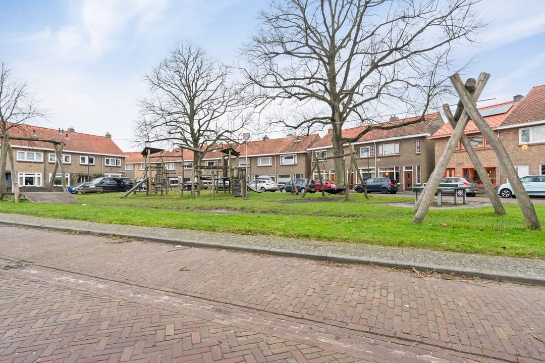 Foto 61 van Uitenhage de Miststraat 11