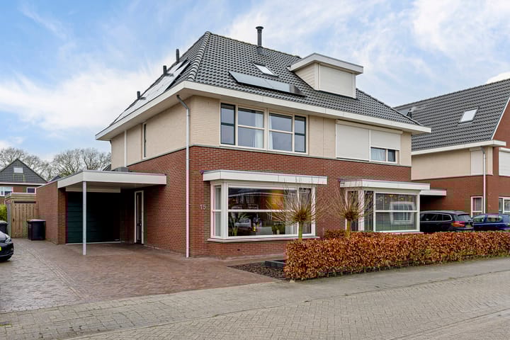 Foto 1 van Bernagietuin 15