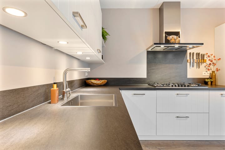 Foto 19 van Bernagietuin 15