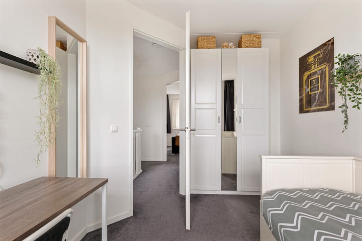 Foto 27 van Bernagietuin 15