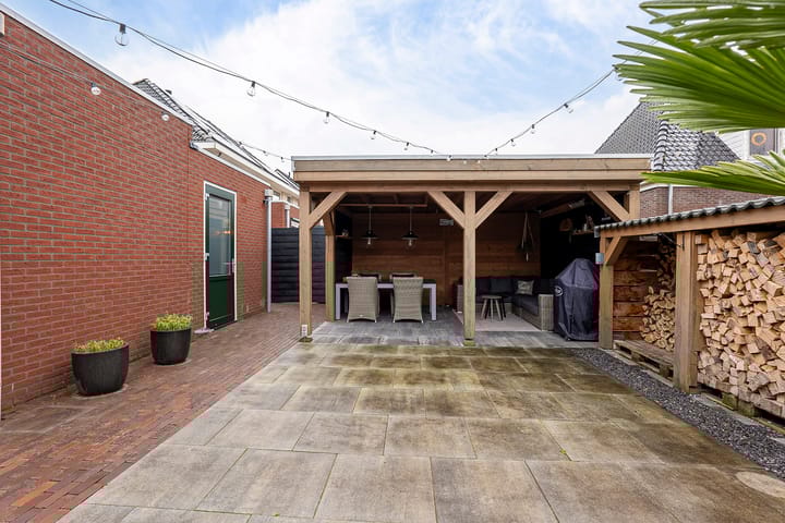 Foto 35 van Bernagietuin 15