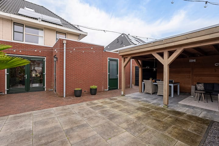 Foto 37 van Bernagietuin 15