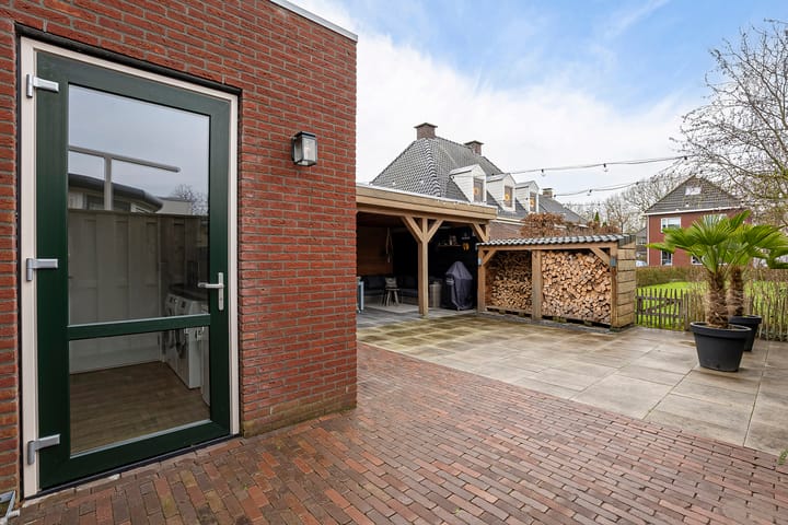 Foto 38 van Bernagietuin 15