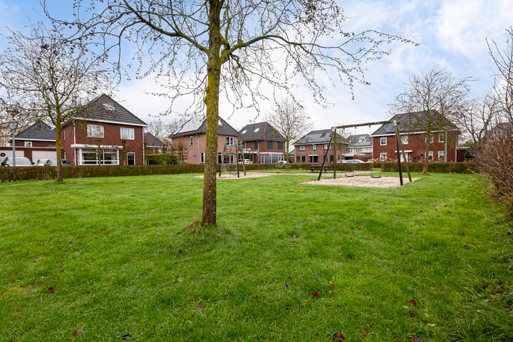 Foto 45 van Bernagietuin 15