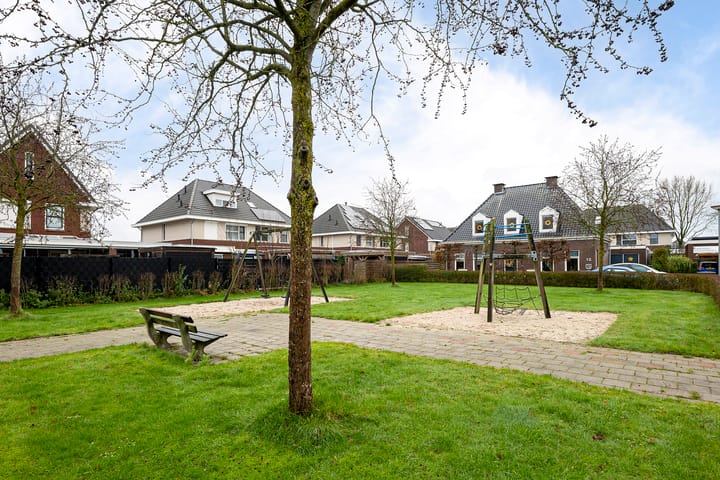 Foto 46 van Bernagietuin 15