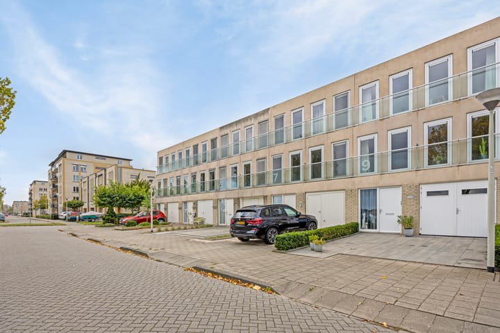 Photo 28 of Statietjalk 9