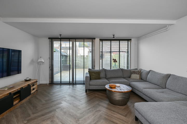 Foto 4 van Postiljonstraat 15