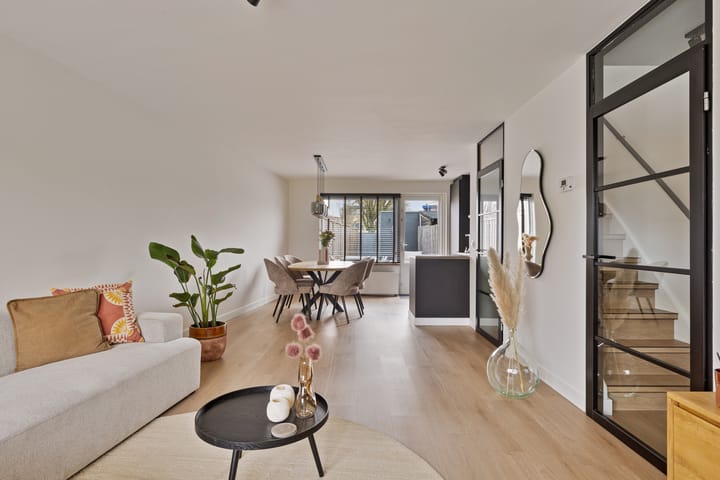 Foto 9 van Jasmijnberg 89