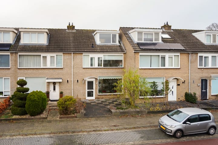 Photo 4 of IJsvogellaan 46