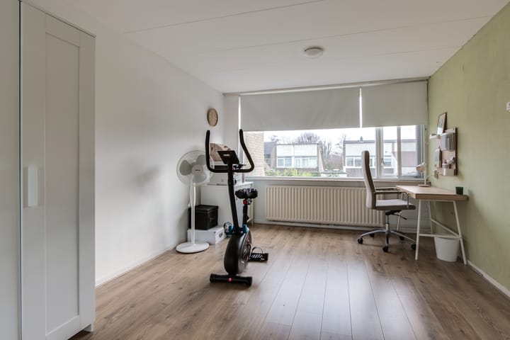 Photo 15 of IJsvogellaan 46