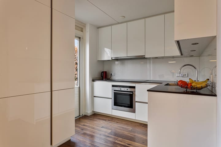 Foto 13 van Haringvliet 12