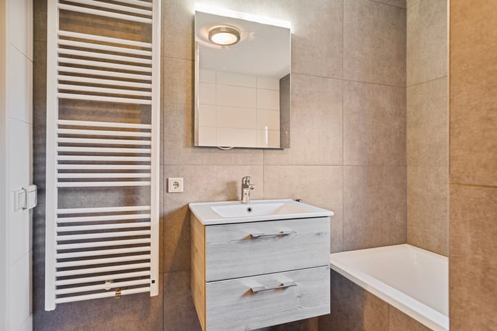 Foto 19 van Haringvliet 12