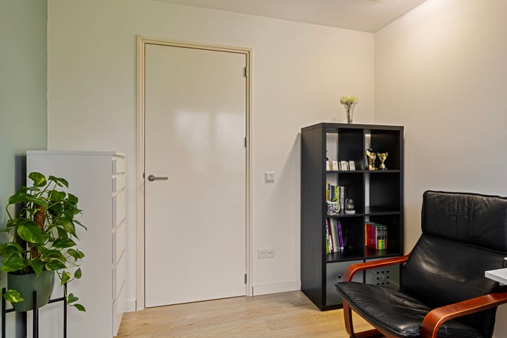 Foto 24 van Haringvliet 12