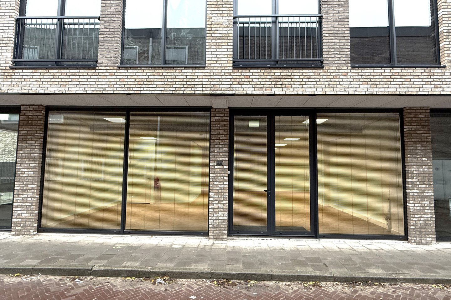 Bekijk foto 2 van Amaryllisstraat 31