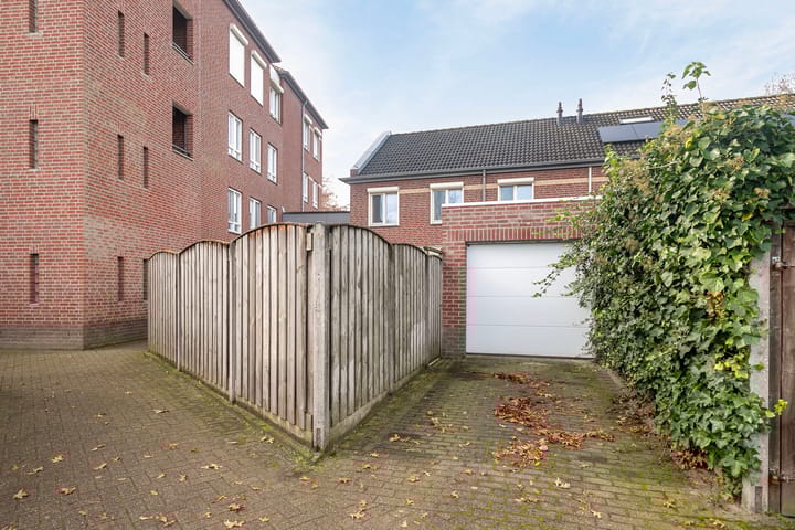 Foto 41 van Van Merwijckstraat 2