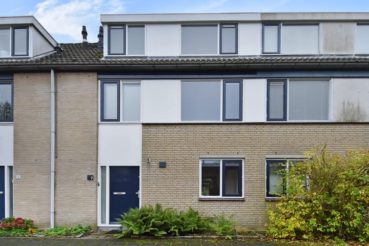 Foto 2 van Toos Poststraat 7