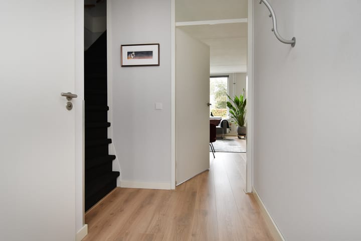 Foto 4 van Toos Poststraat 7