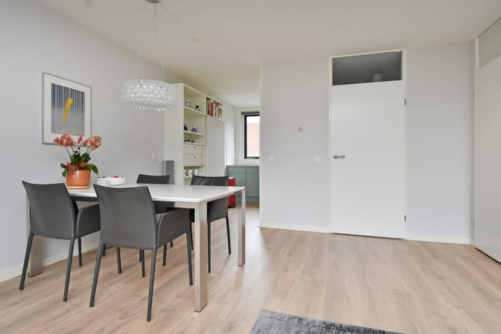 Foto 10 van Toos Poststraat 7