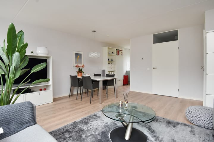 Foto 12 van Toos Poststraat 7