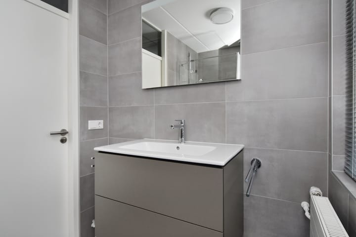 Foto 24 van Toos Poststraat 7