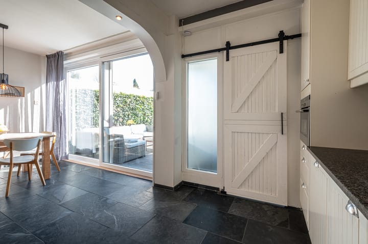 Foto 27 van Meidoornlaan 11