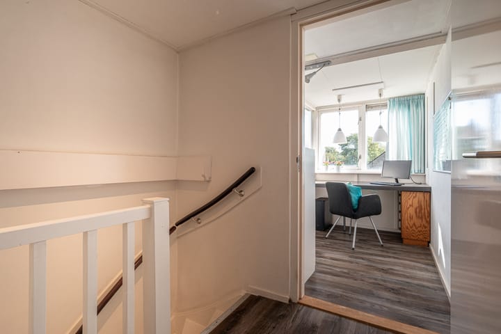 Foto 36 van Meidoornlaan 11