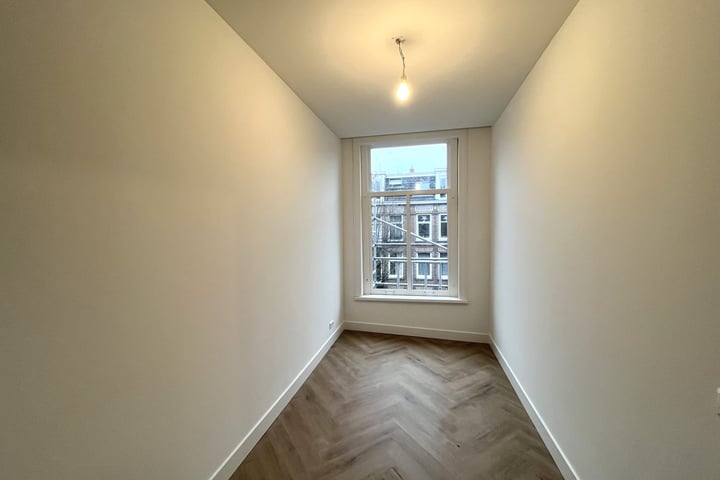 View photo 11 of Bosboom Toussaintstraat 45-3