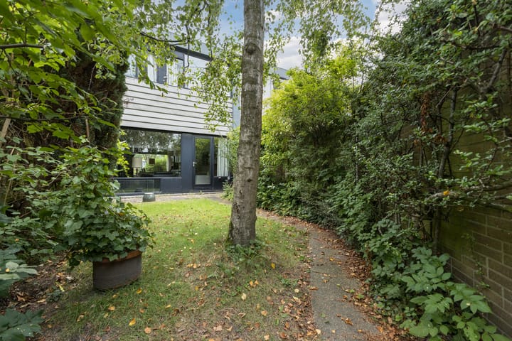 Foto 30 van Brunel 42