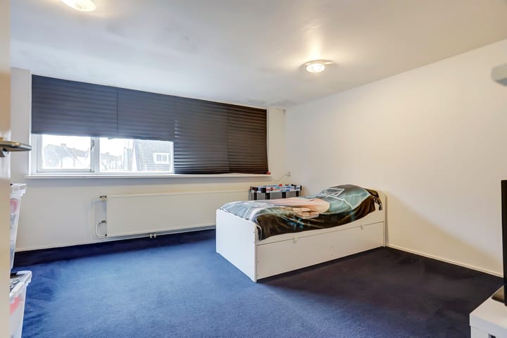 Photo 13 of Nieuwe Maasstraat 26