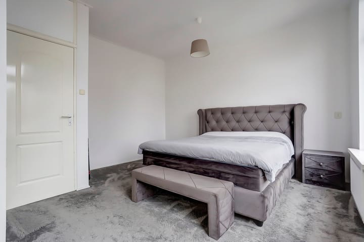 Photo 19 of Nieuwe Maasstraat 26