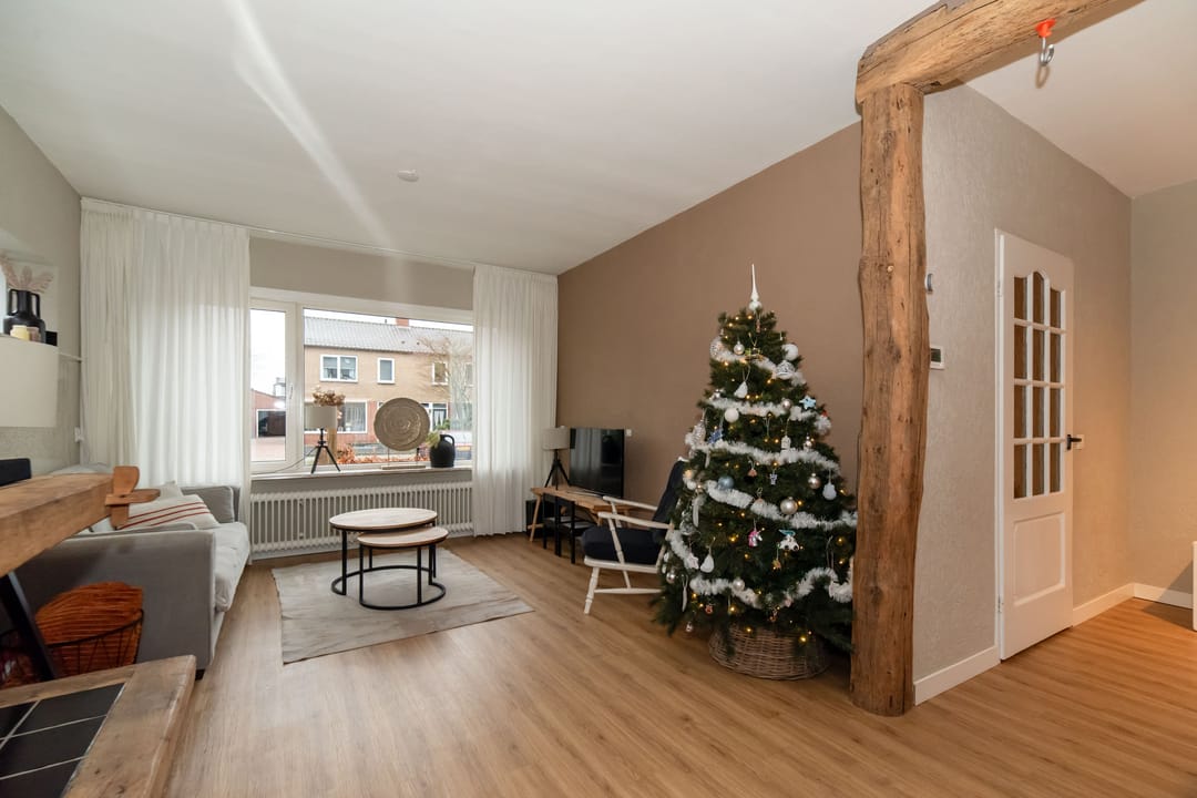 Foto 8 van Rembrandt van Rijnstraat 25