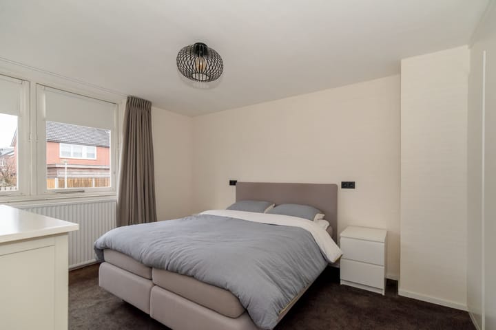 Foto 30 van Rembrandt van Rijnstraat 25