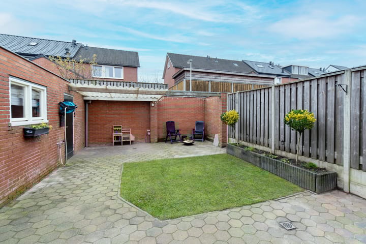 Foto 35 van Rembrandt van Rijnstraat 25