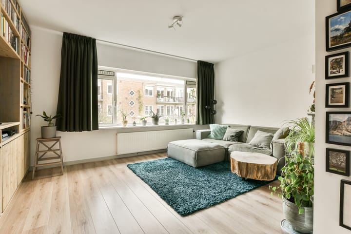 Foto 2 van Finsenstraat 36-1