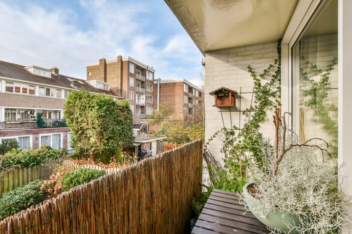 Photo 8 of Finsenstraat 36-1