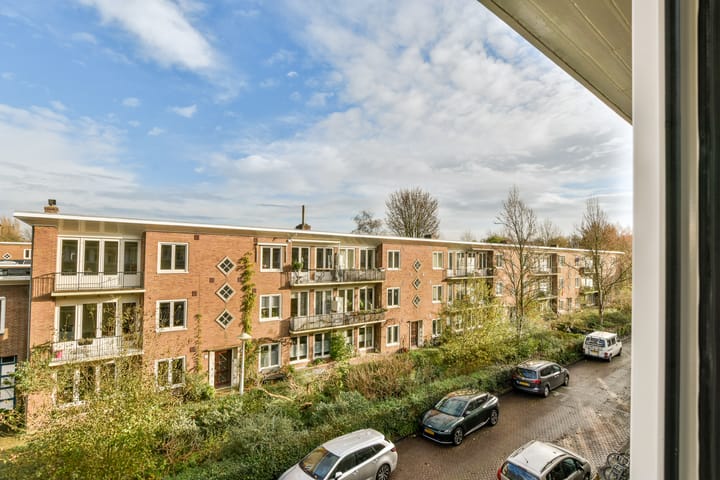 Photo 17 of Finsenstraat 36-1