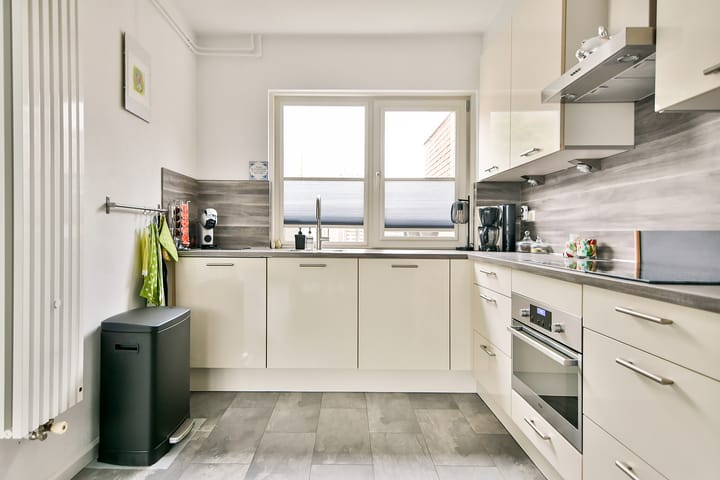 Foto 18 van Schweitzerstraat 42