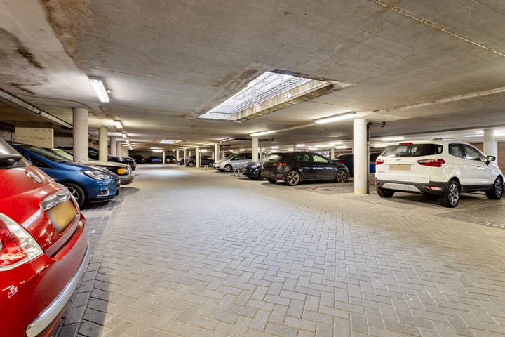 Foto 21 van Piet Smitkade 492