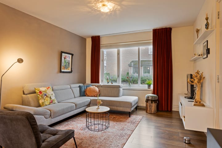 Foto 5 van Weegbree 2