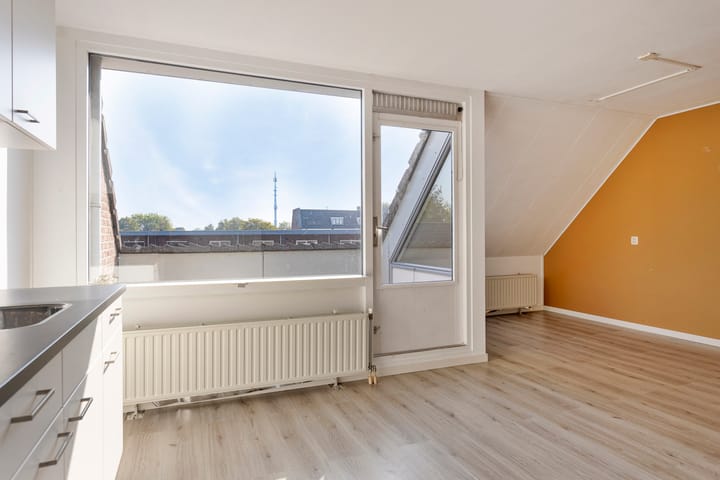 Foto 5 van Leeuwstraat 44