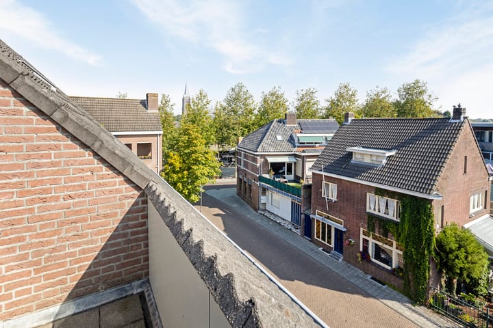 Foto 8 van Leeuwstraat 44