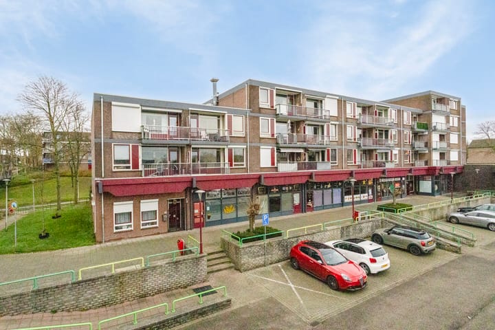 Foto 16 van Zeswegenlaan 293