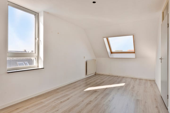 Foto 17 van Leeuwstraat 44